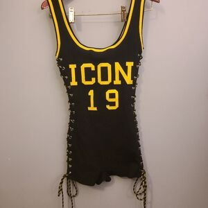 Fashion nova ICON romper